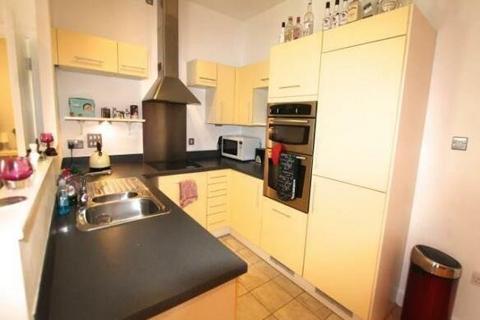 2 bedroom flat to rent, Bruce Drive, West Bridgford, Nottingham, Nottinghamshire, NG2