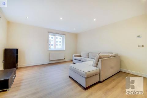 3 bedroom flat to rent, Wards Wharf Approach, London, E16