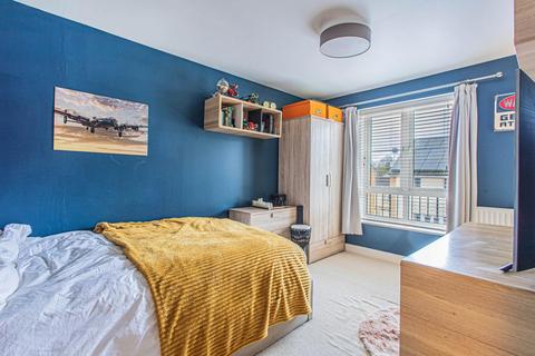 2 Cole Close, Malmesbury, SN16 9FU