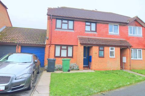 3 bedroom semi-detached house for sale, Hadlow Avenue, Eastbourne BN23