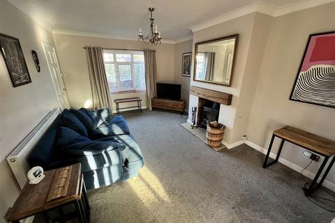 3 bedroom semi-detached house to rent, Mill Close, Monk Fryston, LS25