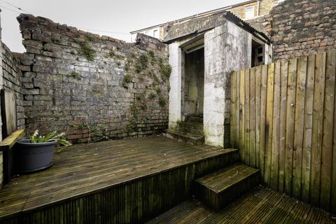 3 bedroom terraced house for sale, High Street, Tonypandy, CF40