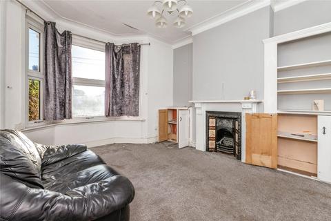 3 bedroom maisonette for sale, High Street, Brentwood, Essex, CM14