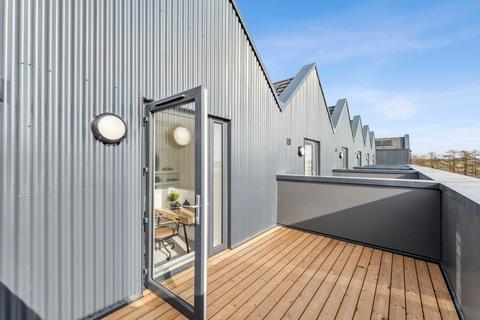 3 bedroom townhouse for sale, Maltings Wynd, Dundashill, Glasgow, G4 9BF