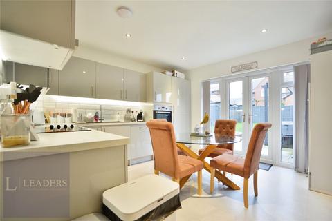 4 Broyd Avenue, Halstead, CO9 1FS