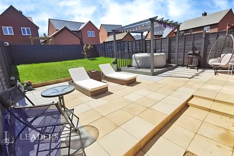 4 Broyd Avenue, Halstead, CO9 1FS