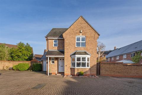 3 bedroom detached house for sale, Aldershaws, Shirley, Solihull