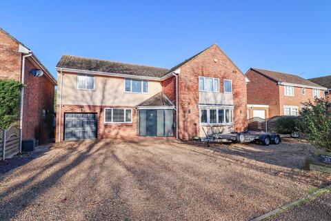 4 bedroom detached house for sale, Ullswater Avenue, South Wootton, King's Lynn, Norfolk, PE30