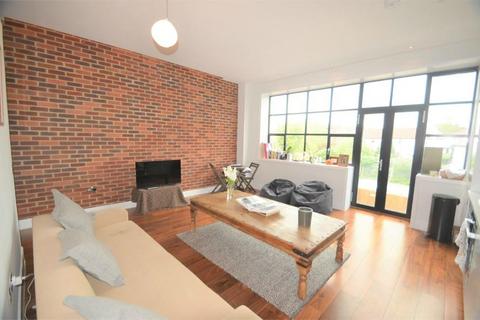 1 bedroom apartment to rent, Grenville Place, Mill Hill, NW7