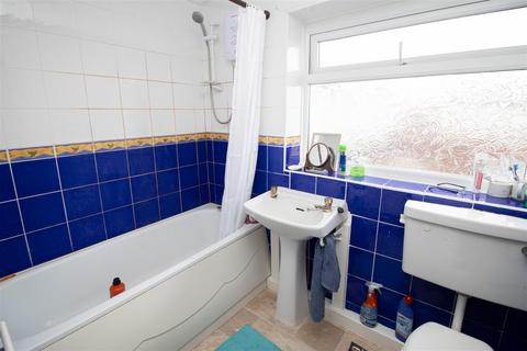 2 bedroom house for sale, Sheraton, Gateshead NE10