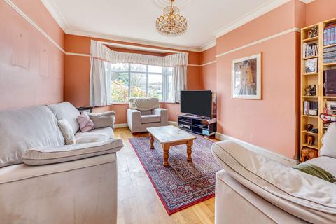 4 bedroom semi-detached house for sale, London N14