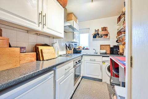 Studio for sale, Oxley Close, Bermondsey, London, SE1