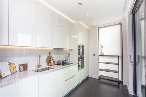 2 bedroom apartment to rent, Thornes House, Clowes Walk, SW11