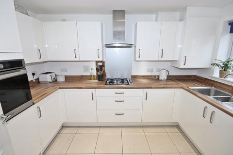 2 bedroom end of terrace house for sale, Victoria Grove, Flitwick, Bedford, Bedfordshire, MK45