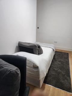 1 bedroom in a house share to rent, Room 2 Green Lane, Ilford IG3 9LG