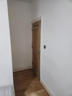 1 bedroom in a house share to rent, Room 2 Green Lane, Ilford IG3 9LG