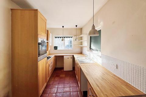 2 bedroom end of terrace house for sale, Stand Street, Warwick