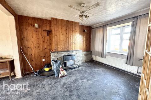 5 Stoke Road, Rainham, RM13 9SF