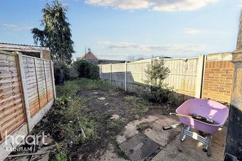 5 Stoke Road, Rainham, RM13 9SF