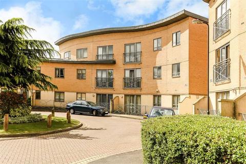 2 bedroom flat for sale, Sovereign Place, Harrow HA1