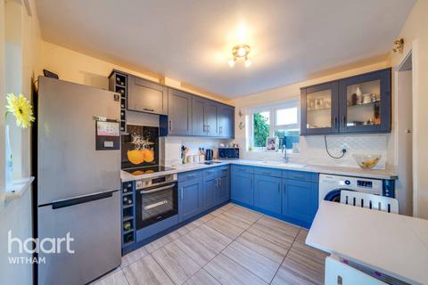 2 bedroom semi-detached house for sale, Pryor Close, Witham