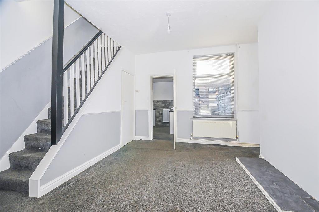 50 Marlborough Avenue6.jpg