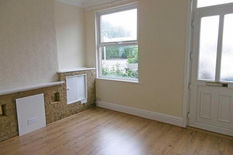 2 bedroom house to rent, Castle Road Kirby Muxloe