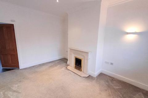 2 bedroom terraced house to rent, 3 Carlisle St, A/e, SK9 7EZ