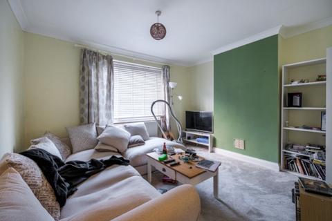 2 bedroom terraced house to rent, Essex Street, London, E7