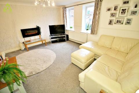 4 bedroom semi-detached house for sale, Bramford Close, Westhoughton, BL5 2JR