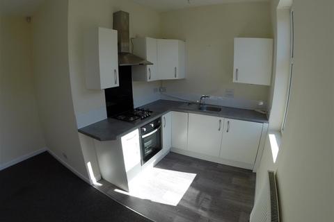 2 bedroom flat to rent, 152B Liverpool Road, Cadishead M44 5DD