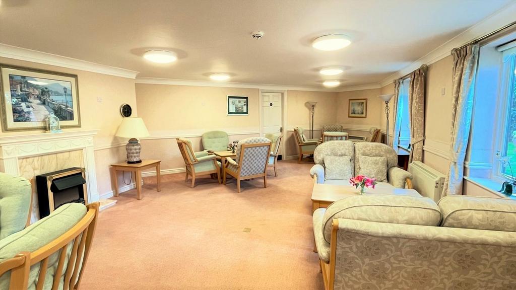 Penrhyn court communal  lounge