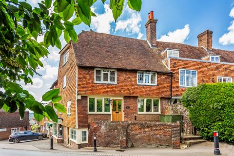 3 bedroom character property for sale, High Street, Goudhurst, Cranbrook, Kent, TN17 1AG