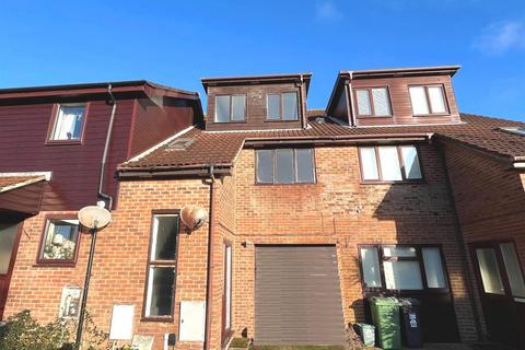 3 bedroom terraced house for sale, Sylvan Drive, Newport