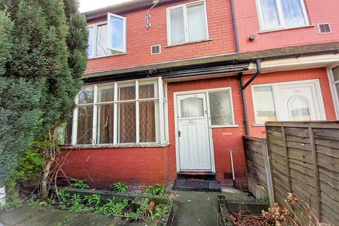 3 bedroom terraced house for sale, Kirkmanshulme Lane, Longsight