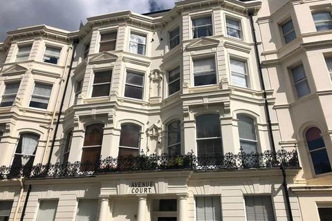 1 bedroom flat to rent, Palmeira Avenue, Hove, BN3 3GQ.