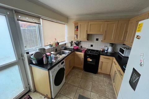 3 bedroom end of terrace house to rent, Ireland Way, Waterlooville PO7