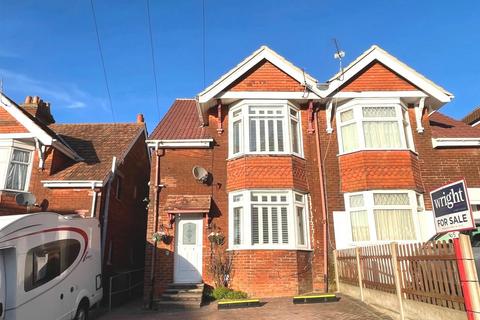 3 bedroom semi-detached house for sale, Old Road, East Cowes