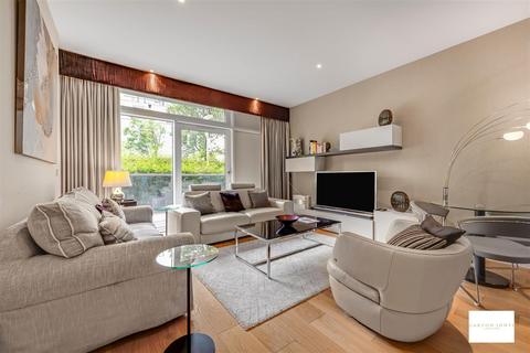 1 bedroom flat for sale, Hepworth Court, Grosvenor Waterside, 30 Gatliff Road, London, SW1W