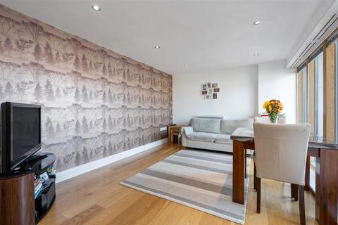 1 bedroom flat for sale, Lawrie House, Wimbledon SW19