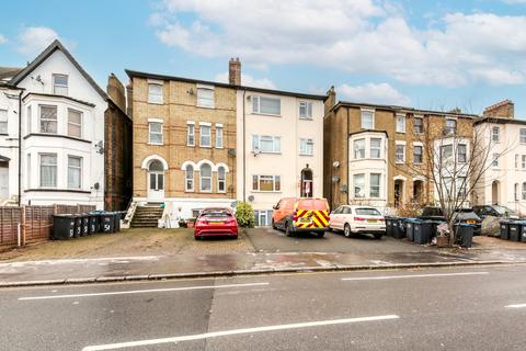 1 bedroom flat for sale, Selhurst Road, London, SE25