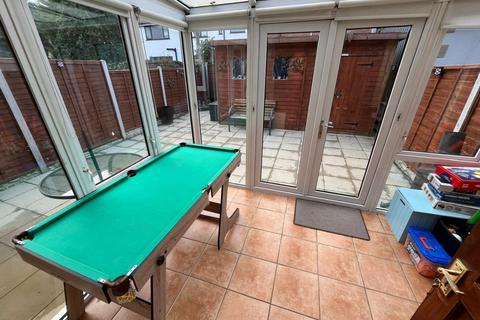 16 Breeden Drive, Curdworth, Sutton Coldfield, B76 9HJ