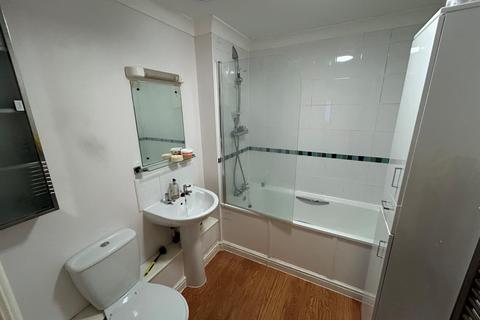 1 bedroom flat to rent, High Street, Chichester PO20