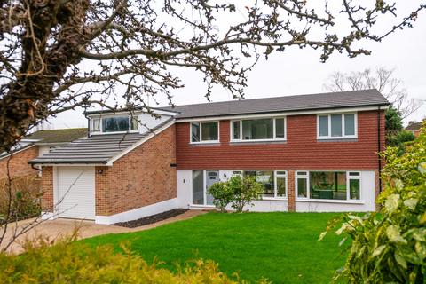 2 Millview Close, Reigate, RH2 0JD
