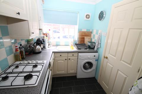 2 bedroom terraced house to rent, 7 Marsh Court, Pudsey, Leeds, LS28