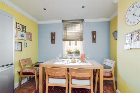 56 Station Road, London, SW13 0LP