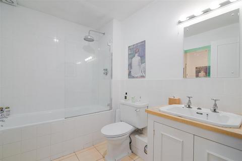 56 Station Road, London, SW13 0LP