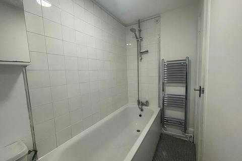 1 bedroom flat to rent, Gloucester Place, London NW1 6DX