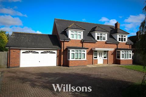 5 bedroom detached bungalow for sale, Station Road, Burgh Le Marsh, Skegness