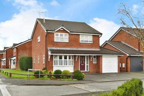 4 bedroom house for sale, Crestwood Close, Crewe